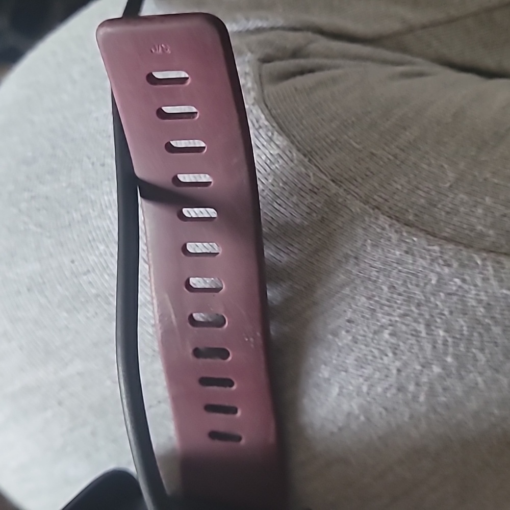 Fitbit Versa 2 Smart Watch - Picture 13 of 15